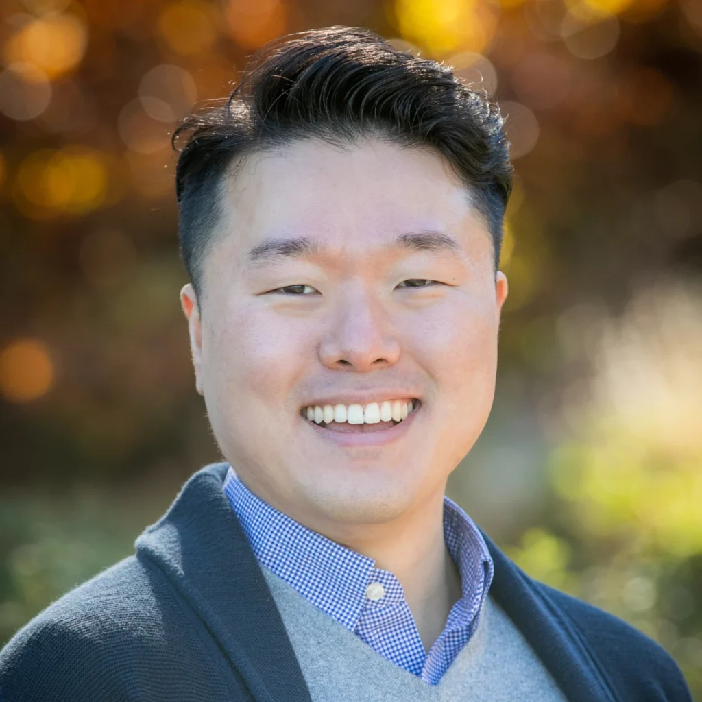 Dr. George Kwon: Dentist in Monroe, CT